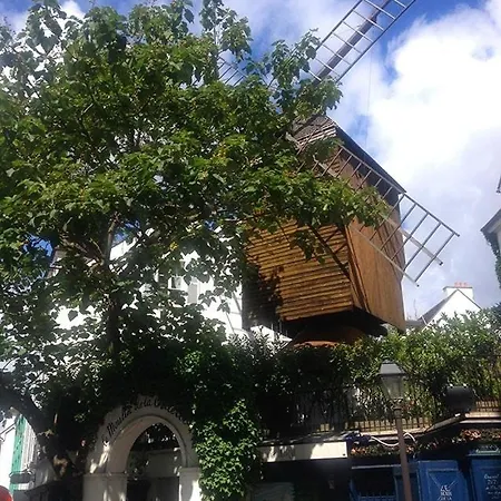 Bright Loft In Montmartre *