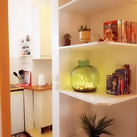 Bright Loft In Montmartre شقة *