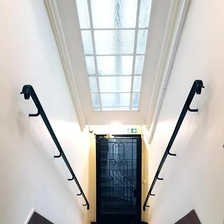 Bright Loft In Montmartre