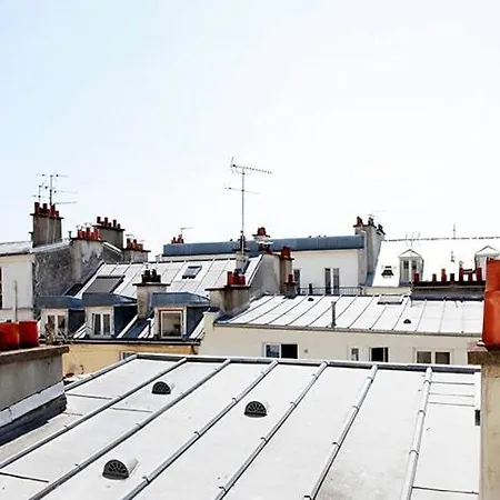 Bright Loft In Montmartre 아파트 파리