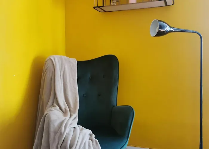 Bright Loft In Montmartre Paris